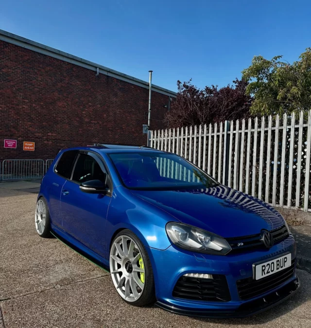 Need to go plateless ! 

#r20 #bup #risingblue #vw #vwgolf6r #vwgolfgti #vwgolfr32 #headturnerscarclub #loweredlifestyle #petrolhead #turbo #modifiedcarscene #carsofinstagram #slammed #vwperfomance #dassociety #maxton #srstec #trc #turbo #customcars #vwlovers #lowered #hothatch #dtm #racecar #motorsport #hothatch #fastcars #carsofinstagram #coolcar