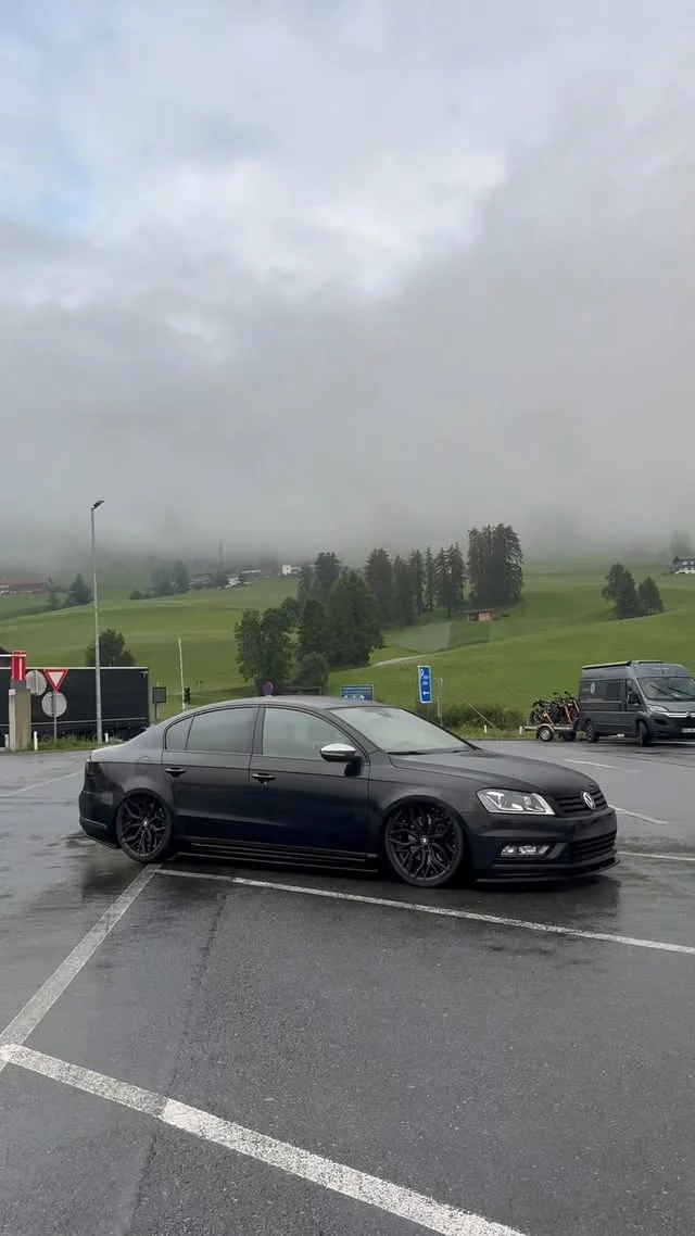 ~~ 🇦🇹dirty in austria🇦🇹~~ 
*
*
*
📸 benni_mk5gti 
*
*
*
Meet: so.ga_southern_gardasee 
*
*
*

 lthye_e21 snk9 mk4_on_air benni_mk5gti nico_negatief marv_heart_for_music staticb8.slwbtlw  maximilian_pw prestigewerk static_ed25 debbymk8gti 350z_david passat_proyecto 
so.ga_southern_gardasee bj_wheels maxtondesign_germany 
air_lift_performance 
*
*
*

 #passatb7 #b7 #vr6 #exlusive #vw #passat #b7  #deep #36 #project #2023 #bagged #airliftperformance #air #bagged #onair #srstec #souerkrauts #low #lowlife #tiefenliebe #tiefenliebeofficial #tiefenentspannt #carsofinstagram #blackandwhite #tiefenentspannt #golf #golf4 #gti #bjwheels