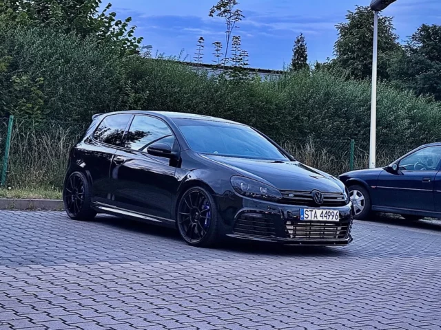 #vrturbo #vrt #golf #golfr #vwgolfr #6r #golf6r #blackgolfr #fastgolf #bws #vr6 #vwracing #oz #ultraleggera #vr6turbo #canchecked #ozultraleggera #R #bbk #bigbrakes #srstec #dsg #carbonfiber #recaro #precisionturbo #dq500 #vrsociety #vrtpodmaskaaniewnickunainstagramie #r36turbo #r36turbo4motion