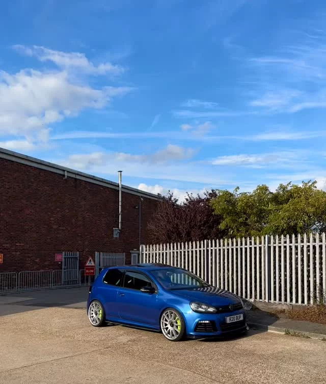 Rising blue, big brakes, 20’s, 😮‍💨

#r20 #bup #risingblue #vw #vwgolf6r #vwgolfgti #vwgolfr32 #headturnerscarclub #loweredlifestyle #petrolhead #turbo #modifiedcarscene #carsofinstagram #slammed #vwperfomance #dassociety #maxton #srstec #trc #turbo #customcars #vwlovers #lowered #hothatch #dtm #racecar #motorsport #hothatch #fastcars #carsofinstagram #coolcar