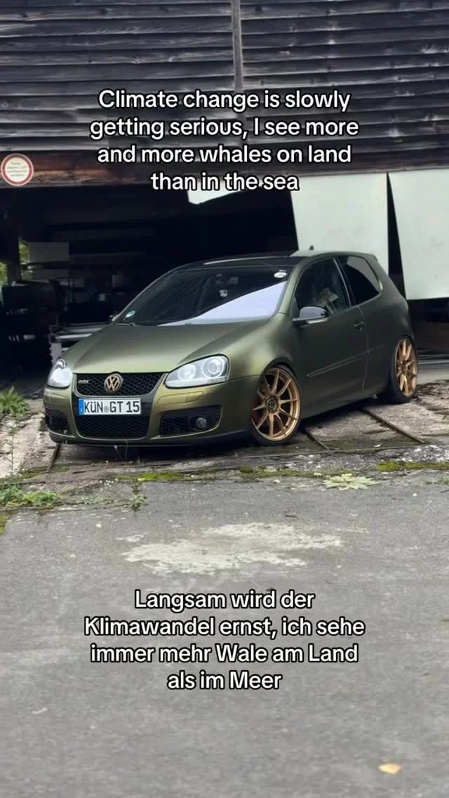 Facts🤝

——————————————————
Umbauten:
srstec 
friedrichmotorsport 
hrspezialfedern 
werk2_automotive 
riegertuning.de 
maxtondesign_germany 
ingonoaktuning 

Wrapping by scheibentoenung_hohenlohe 
——————————————————
Crews:
endlesscrewbw 
the_roadrunners2022
——————————————————
Hashtags:
#hrspezialfedern #riegertuning #friedrichmotorsport #vwgolf #carcommunity #golf5gti #volkswagen #tuning #static #mycar #carsofinstagram #maxtondesign #ingonoak #srstec #werk2