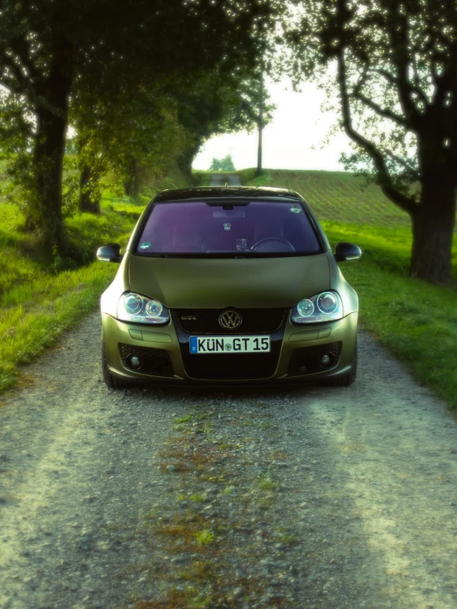 First Photography Impressions after Editing💛🖤

——————————————————
Umbauten:
srstec 
friedrichmotorsport 
hrspezialfedern 
werk2_automotive 
riegertuning.de 
maxtondesign_germany 
ingonoaktuning 

Wrapping by scheibentoenung_hohenlohe 
——————————————————
Crews:
endlesscrewbw 
the_roadrunners2022
——————————————————
Hashtags:
#hrspezialfedern #riegertuning #friedrichmotorsport #vwgolf #carcommunity #golf5gti #volkswagen #tuning #static #mycar #carsofinstagram #maxtondesign #ingonoak #srstec #werk2