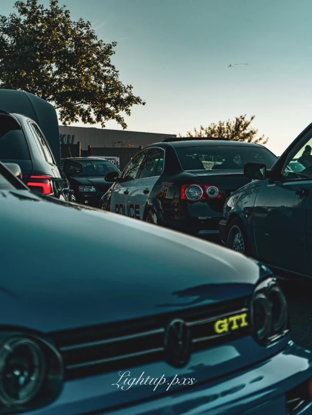 📷: lightup.pxs 
📍: splash_waschpark car_meet_splash

Mit dem Code: SICK911 bekommt ihr 10% bei streetsociety.de
Mit dem Code SY-CK911 bekommt ihr 10% bei tuninghunterz.de tuninghunterz_clothing

#vw #volkswagen #jetta #police #policejetta #policecar #abgefahren #low #bagged #air #airride #machmalwasmittief #diesel #tdi #gtd #rad48 #rad48wheels #limited #hgmotorsport #usa #nullbar #airliftperformance #concavewheels #tuninghunterz #antiposer #streetsociety #selfmade #wrapped #climairsport #srstec