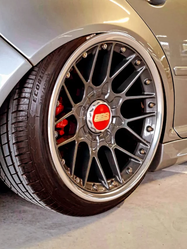Still love those wheels. The fitment for me is awesome.
Thanks at FitmentFactory for always helping me out when it comes to airride,fitment and many other workx and cleanwheelz.be for rebuild the Bbs wheels.

Community: lowlimitz

#vw #bbs #stancecars #photooftheday #fyp